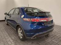 Pogled straga lijevo