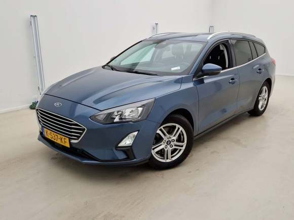 Вид спереди слева