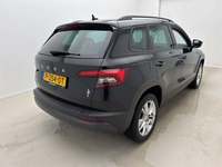 Pogled od pozadi desno