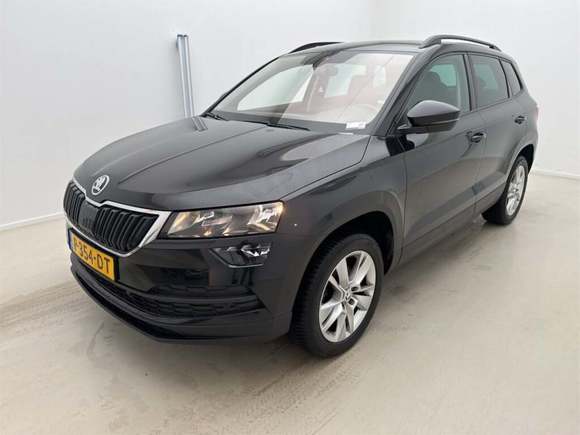 Pogled od napred levo