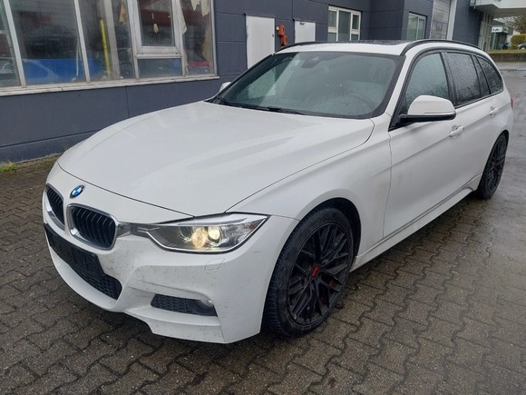 Pogled sprijeda lijevo