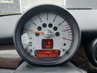 Pogled na kombinirani instrument