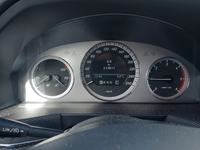 Pogled na kombinirani instrument