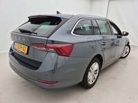 Вид сзади справа