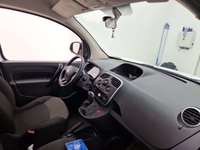 Вид на салон