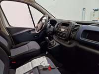 Вид на салон