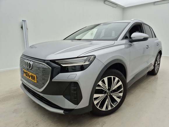 Skats no kreisās puses priekšā