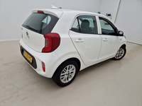 Pogled od pozadi desno