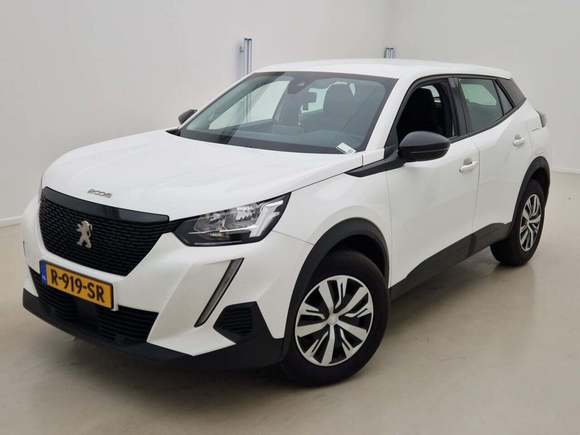 Pogled od napred levo