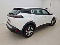 Pogled od pozadi desno