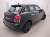 Aanzicht achter rechts