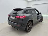 Aanzicht achter rechts