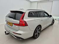 Aanzicht achter rechts