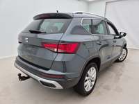 Aanzicht achter rechts