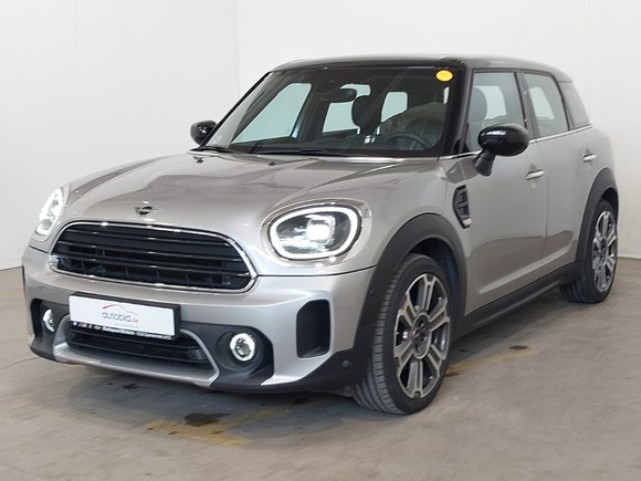 Vedere faţă stânga