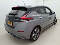 Aanzicht achter rechts