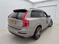 Aanzicht achter rechts