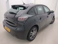 Pogled od pozadi desno