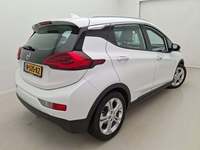 Pogled od pozadi desno