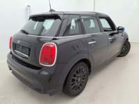 Aanzicht achter rechts