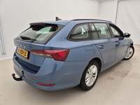 Aanzicht achter rechts