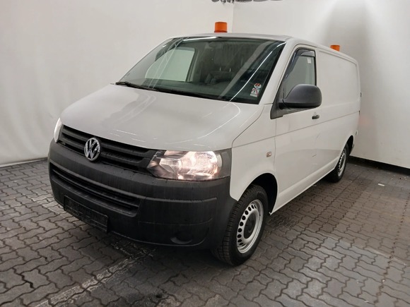 Pogled sprijeda lijevo