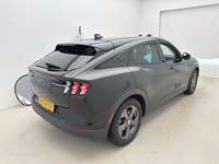 Aanzicht achter rechts