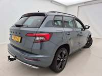 Aanzicht achter rechts