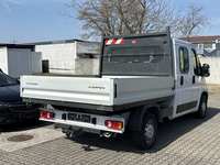 Aanzicht achter rechts