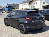 Вид сзади слева