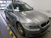 Náhled zpředu zprava