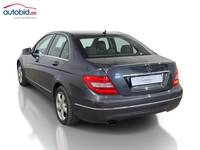 Pogled od pozadi levo