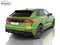 Pogled od pozadi desno