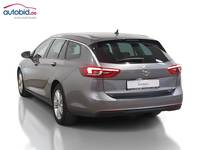 Pogled od pozadi levo