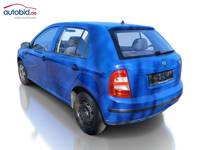 Pogled straga lijevo