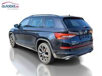 Widok z tyłu po stronie lewej