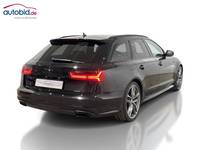 Pogled od pozadi desno