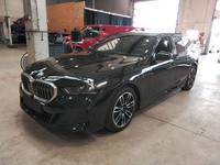 Pogled sprijeda lijevo