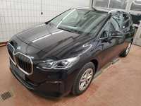 Pogled sprijeda lijevo