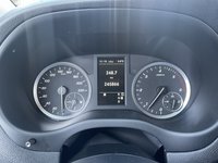 Pogled na kombinirani instrument