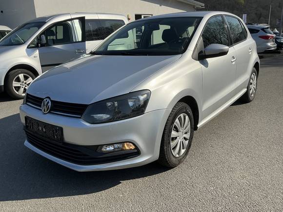 Pogled od napred levo