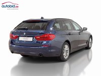 Pogled od pozadi desno