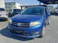 Pogled od napred levo