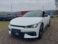 Pogled od napred levo