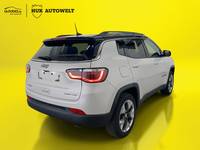 Aanzicht achter rechts