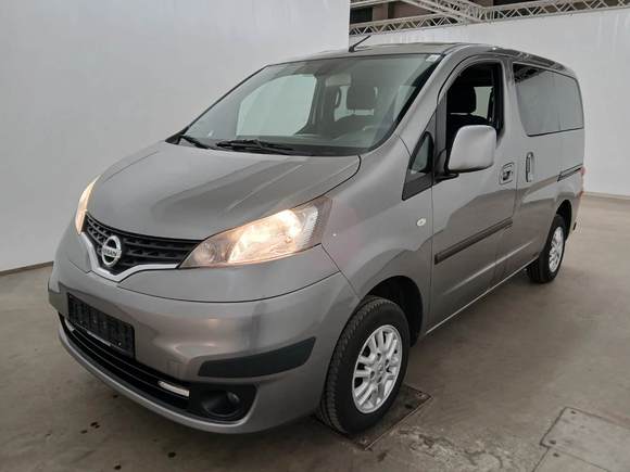 Pogled od napred levo