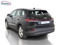 Pogled straga lijevo