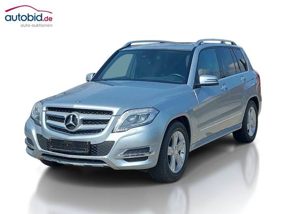 Pogled od napred levo