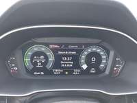 Pohled na přístrojovou desku