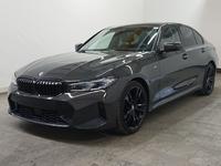 Skats no kreisās puses priekšā